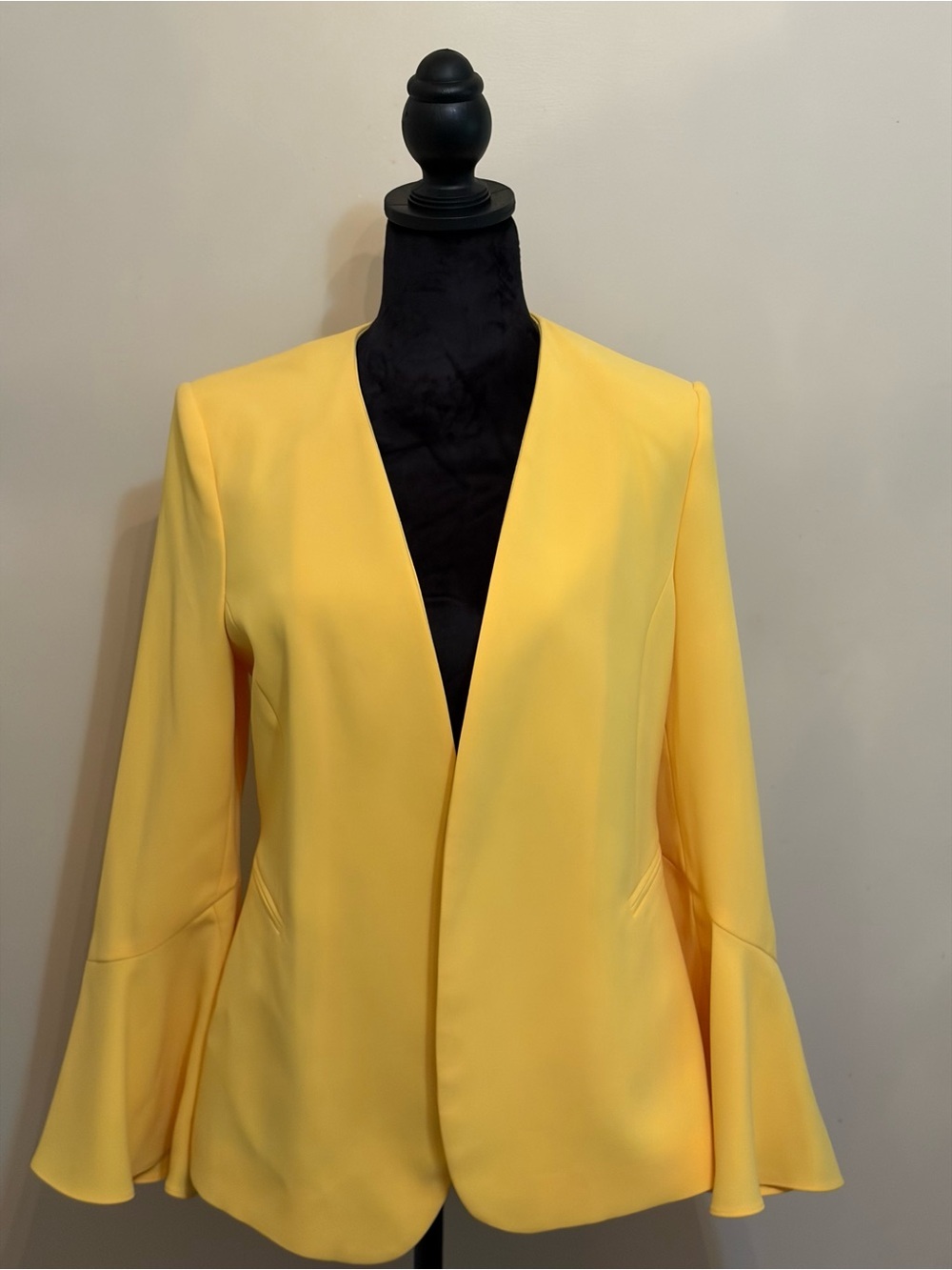NWOT Zara Woman Yellow blazer .